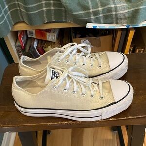 Converse all star low platform metallic gold coated canvas sneakers womens 10